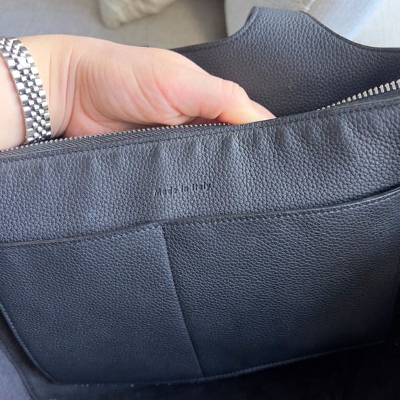 CELINE Tri-Fold Shoulder Bag - Picture 4 of 12